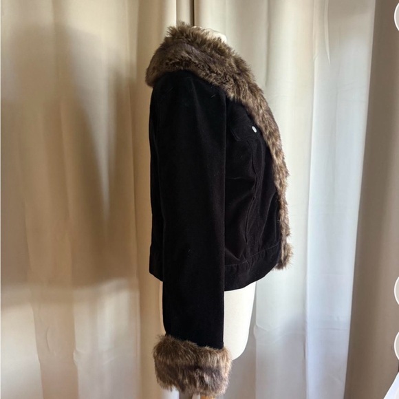 Black cuordory jacket with faux fur trim - Picture 4 of 7